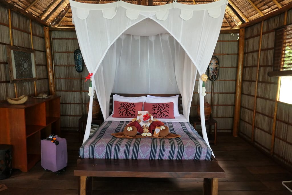Beautiful hotel Raja Ampat book direct